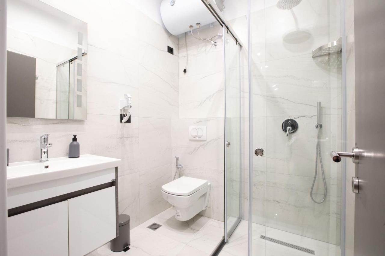 טיראנה Dea'S Apartaments מראה חיצוני תמונה